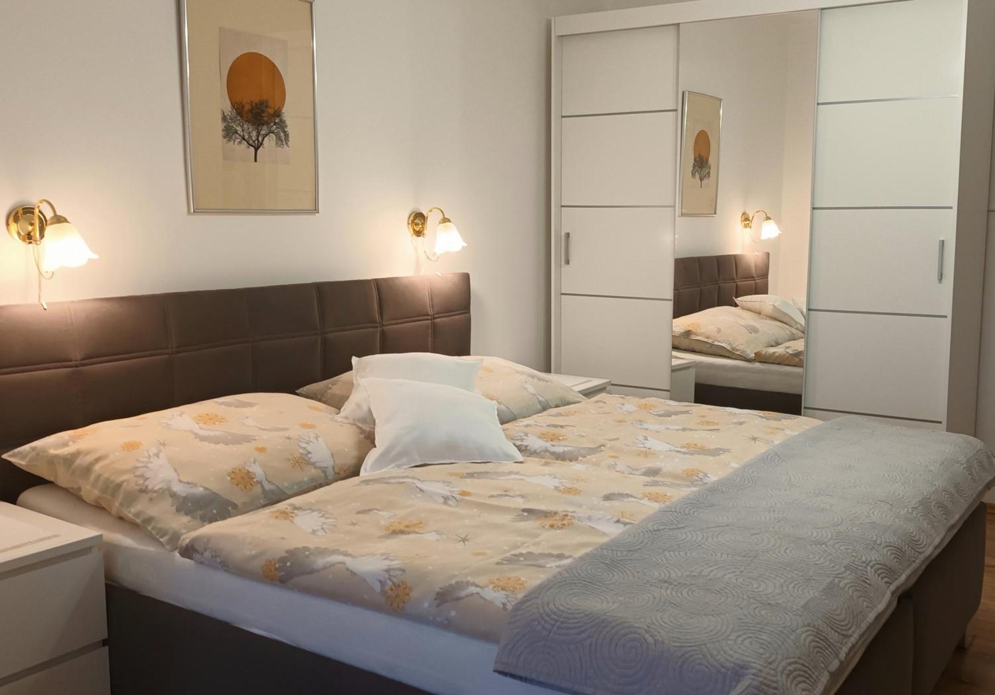 Apartman Alena كارلوفي فاري المظهر الخارجي الصورة